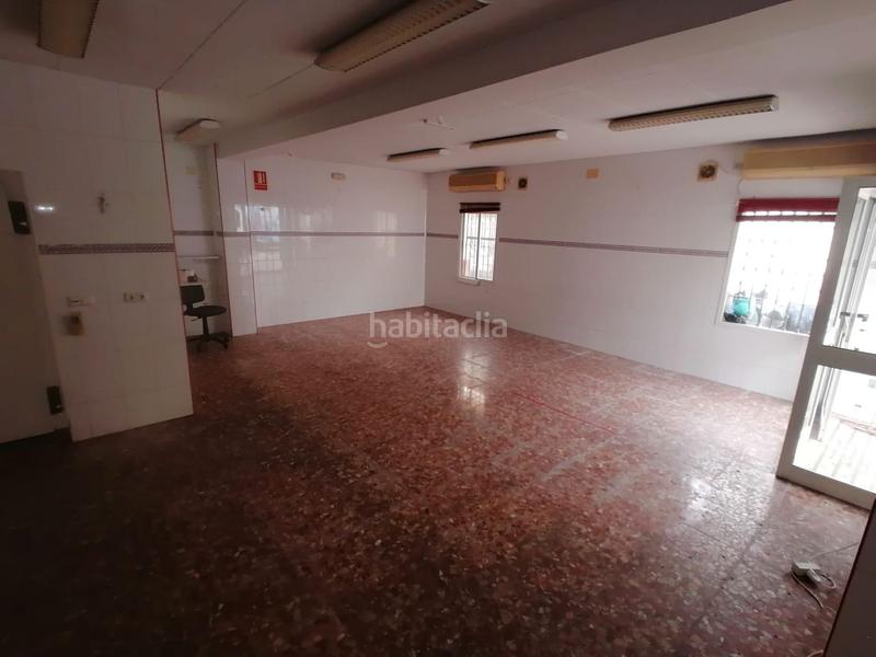 Foto d86745b2-c71b-447c-b066-00ab35791002. Alquiler local comercial local en alquiler en Torreblanca torres. en Sevilla