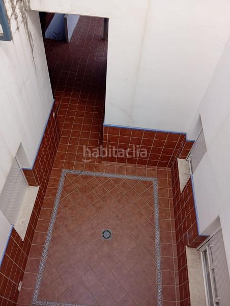 Foto 2a7ebbb5-21cc-42e1-b43f-1722cedbc7d1. Flat with heating in Sanlúcar la Mayor