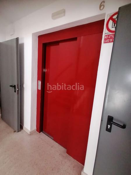 Foto e9381805-5d89-4839-b962-feb082f65933. Appartamento con parcheggio in Palmete Sevilla