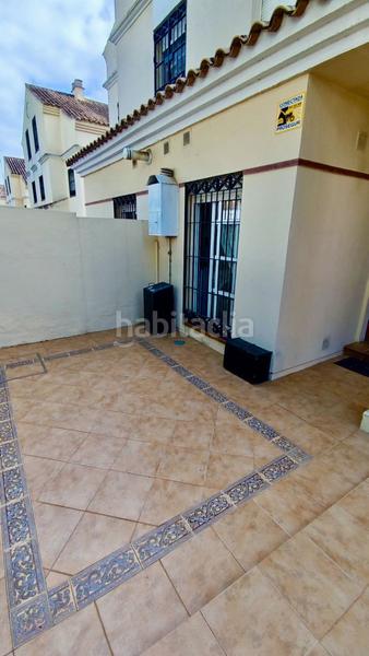 Foto ddb63e55-d876-4b8f-b67a-58625f1f8d8d. Casa con parcheggio piscina in Aljamar Tomares