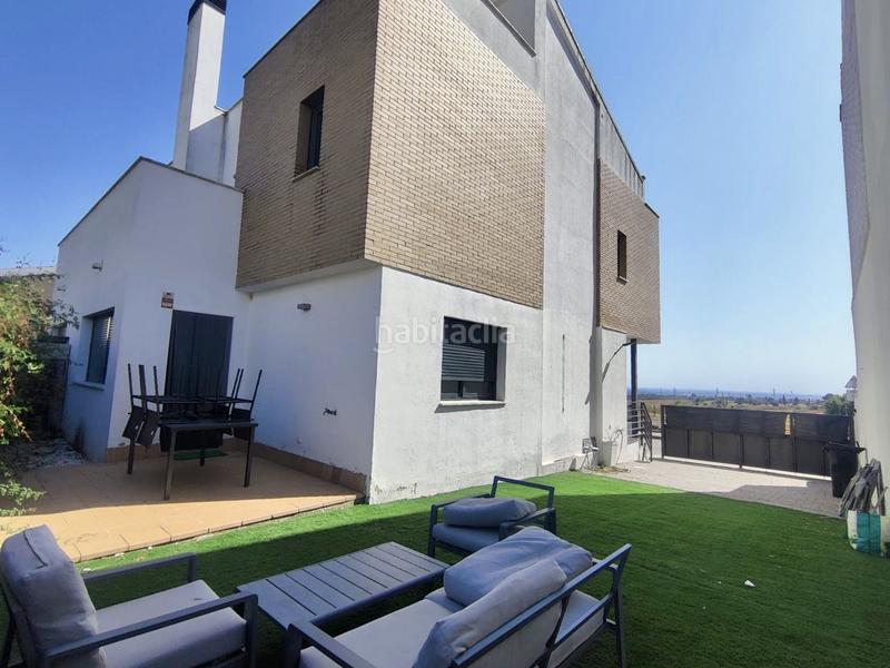 Foto 83350970-0d64-4ef6-9558-0f6f873e61bd. Casa amb calefacció aparcament piscina a Las Pajanosas Guillena