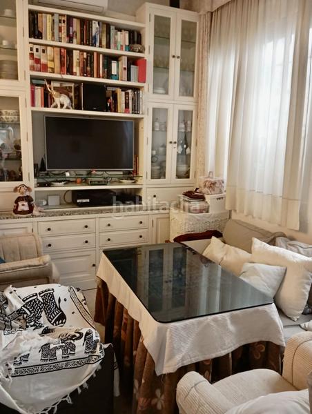 Foto 5b2d2c80-b74c-4bcc-9a51-6028b39d8424. Casa adossada amb calefacció a Espartinas pueblo Espartinas