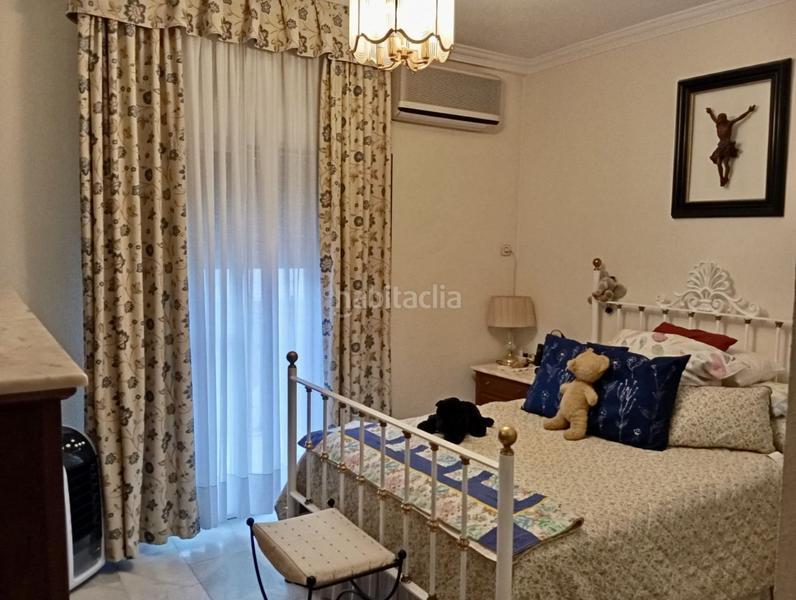 Foto 9e82041b-f5f2-44e3-b9c9-5c850066c4ff. Casa adossada amb calefacció a Espartinas pueblo Espartinas