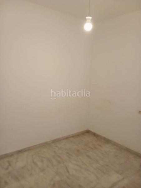 Foto 1e43359c-80f5-43ee-80f4-8c8332458d16. Pis amb calefacció aparcament a Sanlúcar la Mayor