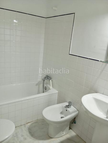 Foto 1e4b90ab-7fa5-4af4-99bf-b09dd3fed95e. Pis amb calefacció aparcament a Sanlúcar la Mayor