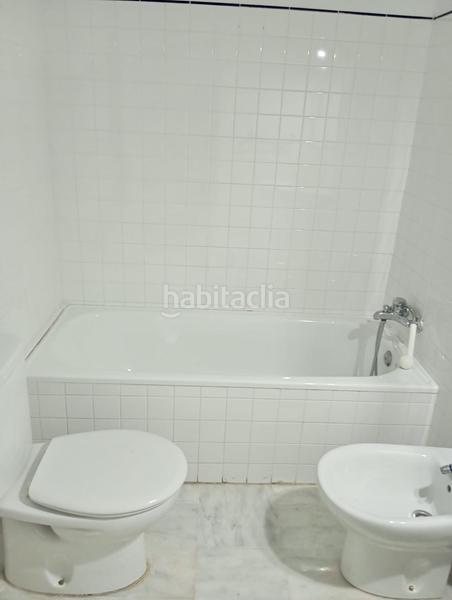 Foto dceef135-f629-438b-8d40-60e687750227. Pis amb calefacció aparcament a Sanlúcar la Mayor