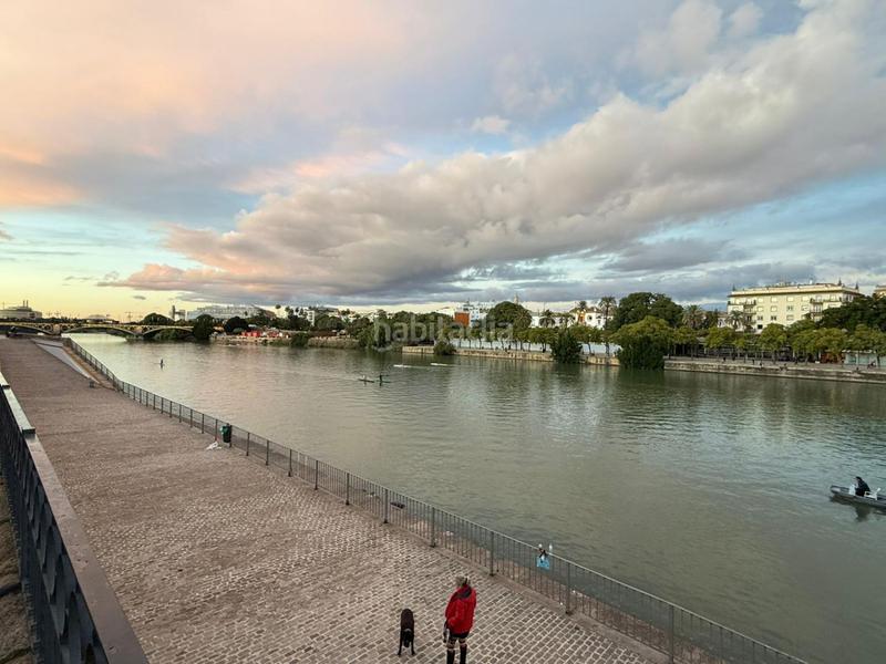 Foto 8ad53ee9-076d-4f09-bf6f-1d9062082e02. Appartamento con riscaldamento in Triana Casco Antiguo Sevilla