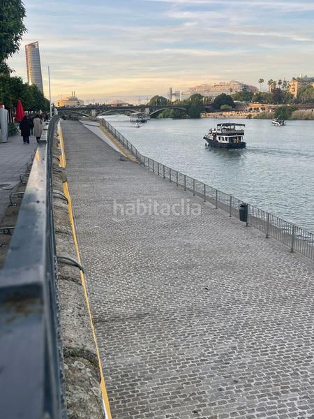 Foto a34293be-5957-4b0a-9fdd-84d450cd45f7. Pis amb calefacció a Triana Casco Antiguo Sevilla