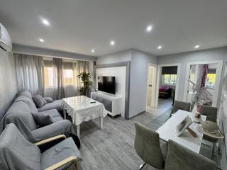 Etagenwohnung  Parque de la constitución. Piso en venta en el viso del alcor, 3 dormitorios.