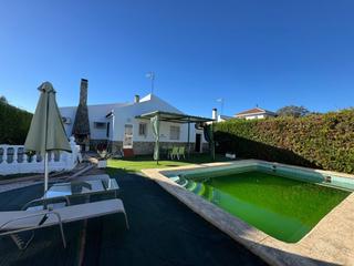 Maison  La colina. Casa en venta en castiblanco de los arroyos, 2 dormitorios.