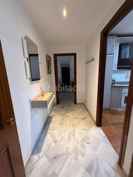 Foto a764ea1f-5b20-4bb7-944d-d836c7d6fa0b. Flat with parking in colores - entreparques Sevilla