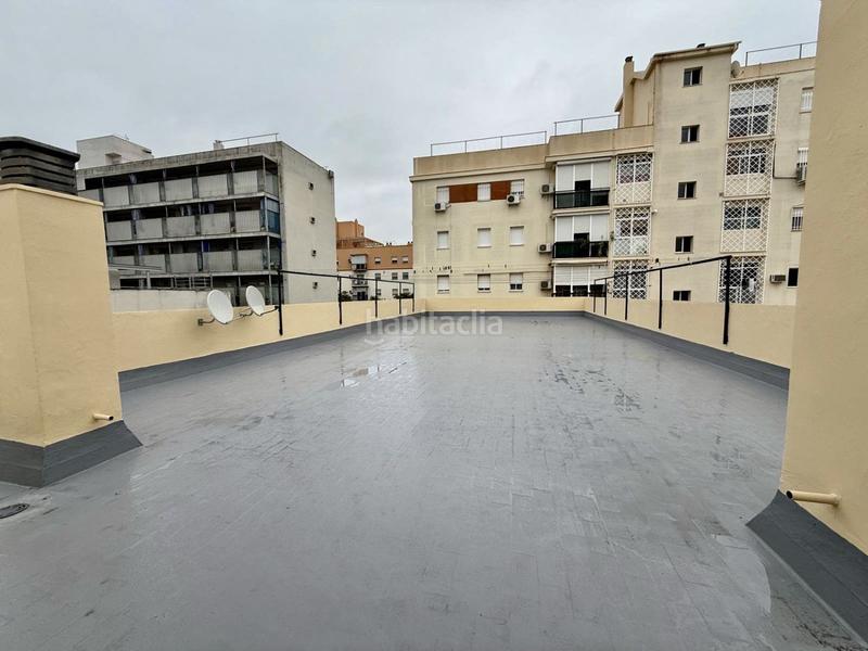 Foto c0dc6ce1-339b-4284-b8f7-67ebb5671d11. Flat with parking in colores - entreparques Sevilla