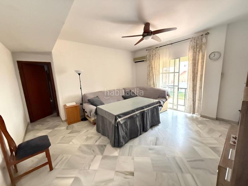 Foto c99029ef-abdf-457d-a34d-8565b1e194d8. Flat with parking in colores - entreparques Sevilla