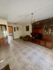 Chalet à Santa Eufemia. Pareado en venta en urb. santa eufemia, 5 dormitorios.