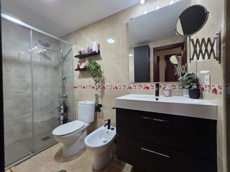 Foto 5886d078-8133-464b-b34c-8920f0bd91a5. Pis amb aparcament a colores - entreparques Sevilla