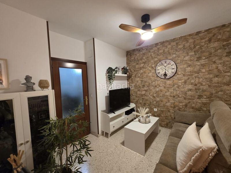 Foto a2237461-9bd6-4376-bdf6-fc5a1808385f. Pis amb aparcament a colores - entreparques Sevilla