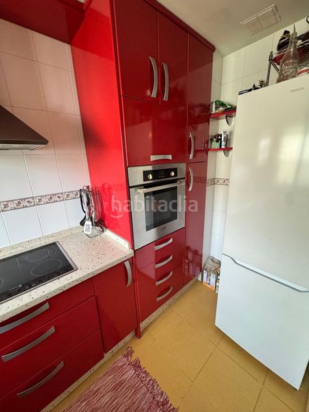 Foto 309a9e16-0ec3-45cc-89c8-c376f9243282. Pis amb calefacció aparcament a Algaba (La)