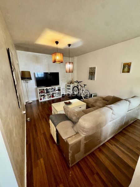 Foto 7cadd53f-e948-4327-94b1-8933f8a49ce8. Pis amb calefacció aparcament a Algaba (La)