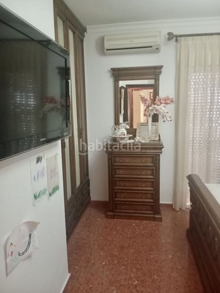 Foto 403317f1-2782-40fa-a59b-ef4482db983c. Casa adossada amb calefacció aparcament a Umbrete