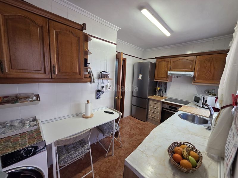 Foto 2bf8d8a5-8c3a-4737-8e9f-be7f24d8f35b. Casa amb aparcament a colores - entreparques Sevilla