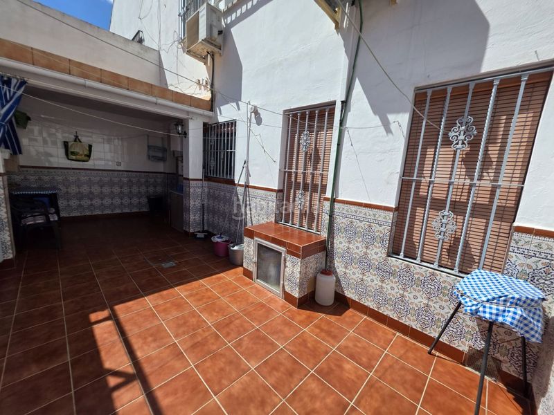 Foto 842c7cd5-d61c-4896-b5e3-c35eea1a4ae3. Casa amb aparcament a colores - entreparques Sevilla