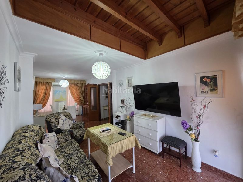 Foto b4772670-0bcc-4411-99ef-b75ef83560d8. Casa amb aparcament a colores - entreparques Sevilla