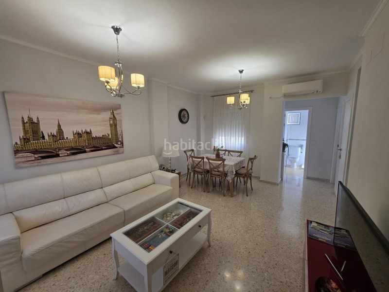 Foto 64757c8b-e14a-4d1a-9a5b-3062f0febd54. Casa amb aparcament a Palmete Sevilla