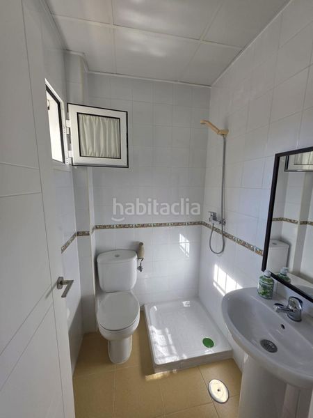 Foto 820db106-3633-48b7-ae17-222663ae05f2. Casa amb aparcament a Palmete Sevilla