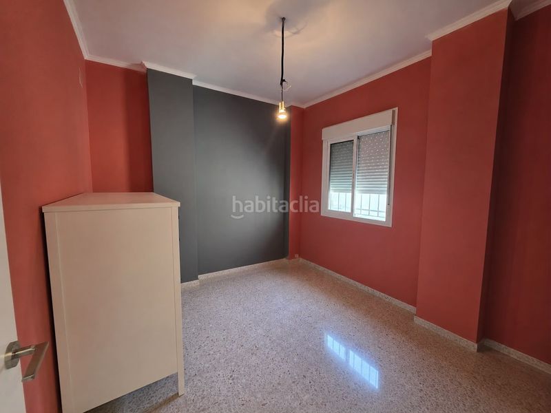 Foto 88fef2dd-c706-4a73-81b3-4ceea9c83df3. Casa amb aparcament a Palmete Sevilla