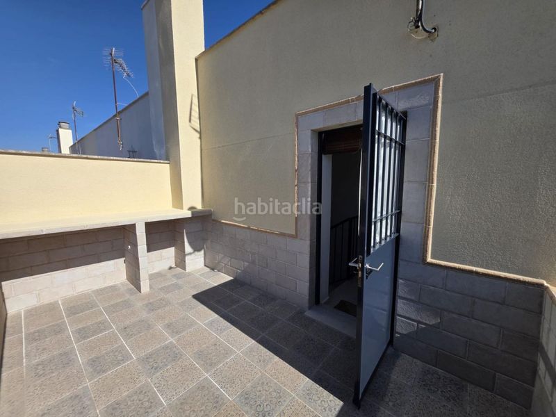Foto 8ceb3e56-7228-4aa3-ab79-30f2bcf79279. Casa amb aparcament a Palmete Sevilla