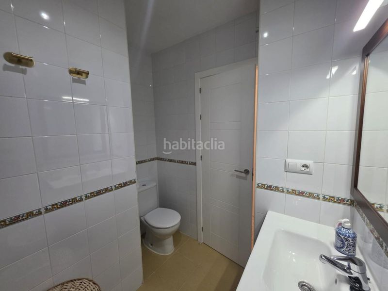 Foto a48ebeda-8ae5-4e18-a089-d8d5184fe8d6. Casa amb aparcament a Palmete Sevilla