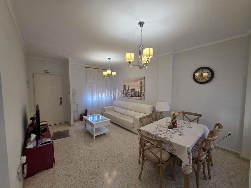 Foto bdaa413f-96f4-420b-bd54-a51eb5dab154. Casa amb aparcament a Palmete Sevilla