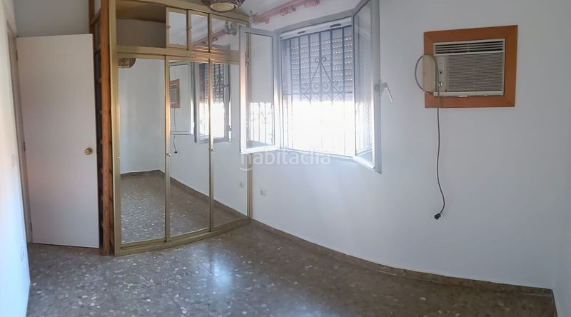 Foto 8ae09ff6-ea2e-4f45-ba98-1e01330376d6. Casa amb aparcament piscina a colores - entreparques Sevilla