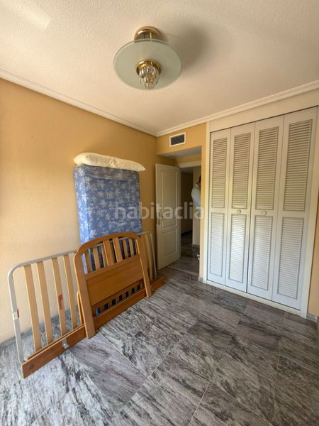 Foto 643b11ad-fe7d-4283-9705-80d2525e6be1. Pis amb calefacció piscina a Urbadiez - Entrepuentes Sevilla