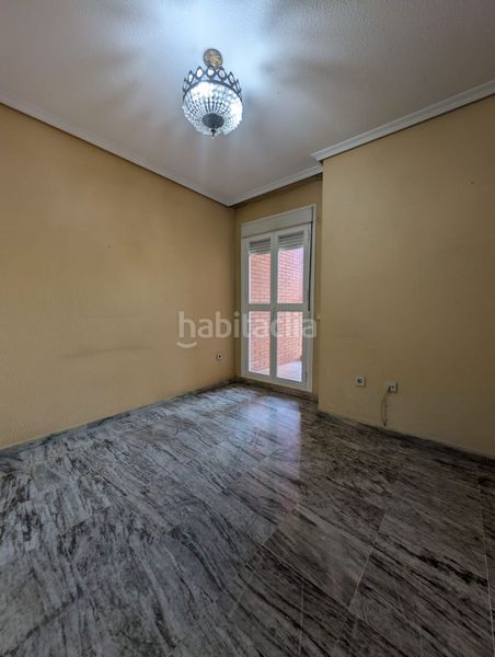 Foto b989723a-37e3-4b53-a208-cd3a1f92636f. Pis amb calefacció piscina a Urbadiez - Entrepuentes Sevilla
