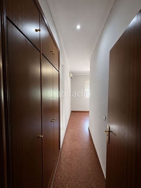 Foto e16ea612-c1a3-42cf-8851-637c58ce4432. Casa a Palmete Sevilla
