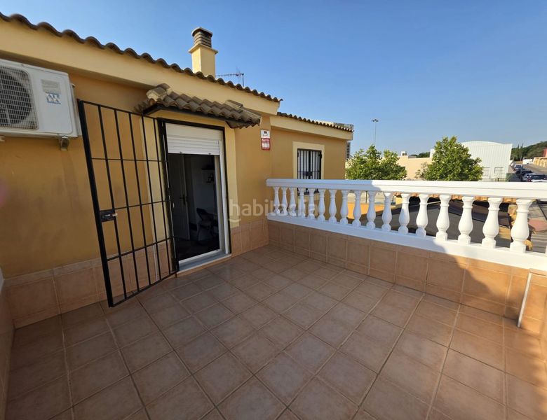 Foto 051cae68-1c49-410a-ba3f-607a496d61d8. Casa adossada a Mairena del Alcor