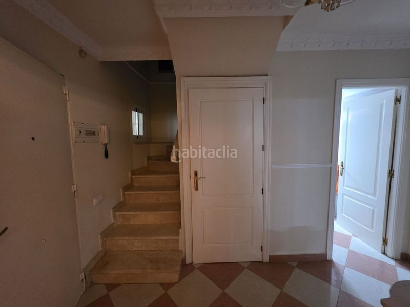 Foto 3c766aa9-529a-47e5-87e4-5fbf7d3bbc66. Casa adossada a Mairena del Alcor