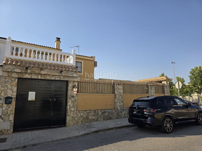 Foto 75435252-c4c6-40c6-858b-3fa80939527b. Casa adossada a Mairena del Alcor