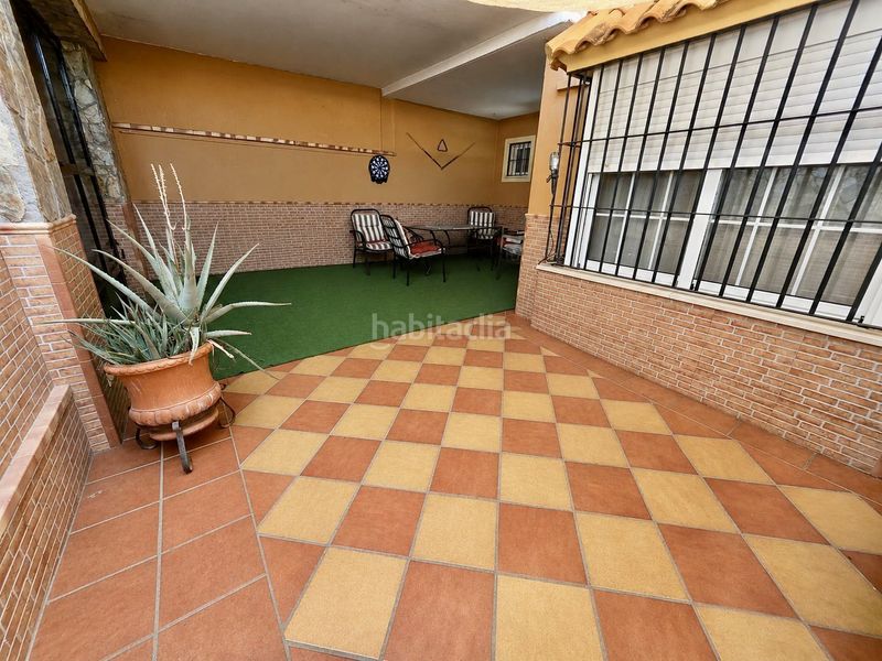 Foto 9b392aac-53e4-4817-ae9b-c9afa6fd6c28. Casa adossada a Mairena del Alcor
