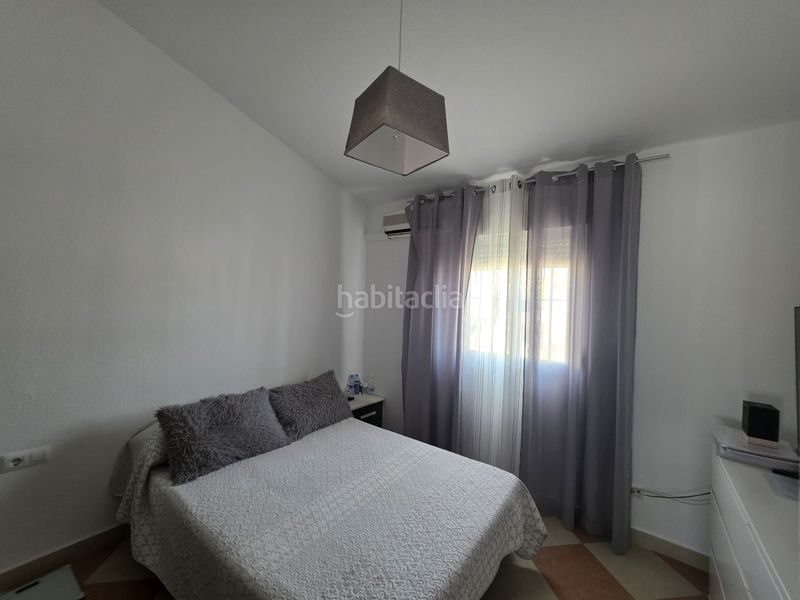Foto a4b98585-d791-486b-8736-b69477ca57d1. Casa adossada a Mairena del Alcor