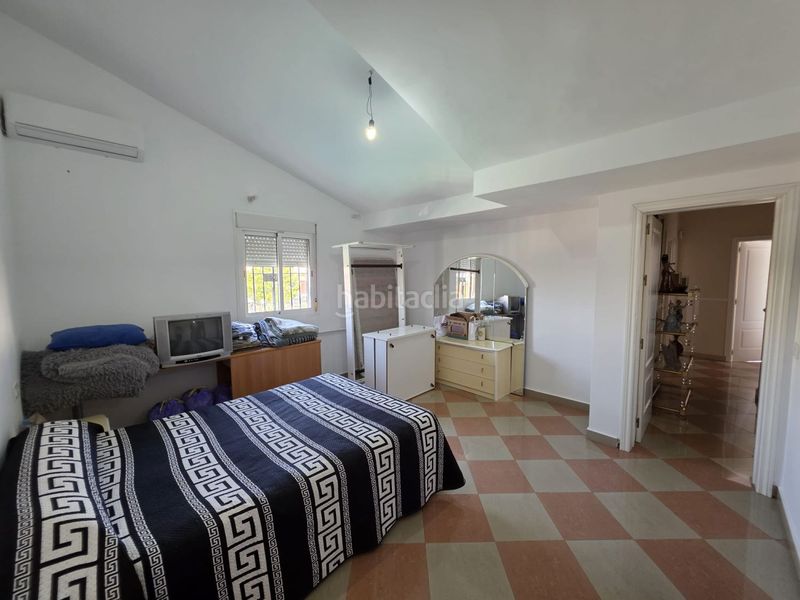 Foto aed096da-e7fb-4ade-b330-9f8b9147b96e. Casa adossada a Mairena del Alcor