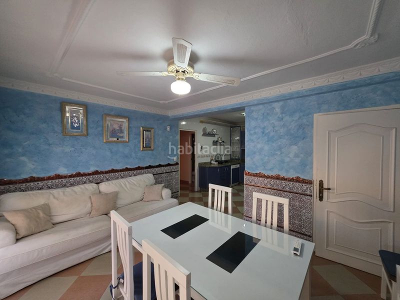 Foto b591b0bc-e38f-492e-9019-2f8572323db8. Casa adossada a Mairena del Alcor