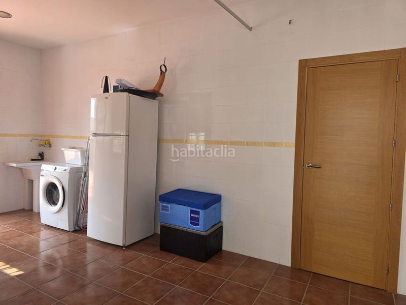 Foto 0678c342-3620-4618-9a02-56ca3735d538. Casa amb aparcament a Los Molinos Alcalá de Guadaira