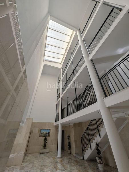 Foto bcb90c79-5a73-45fc-a5ed-6fe6d4835872. Pis amb aparcament piscina a colores - entreparques Sevilla