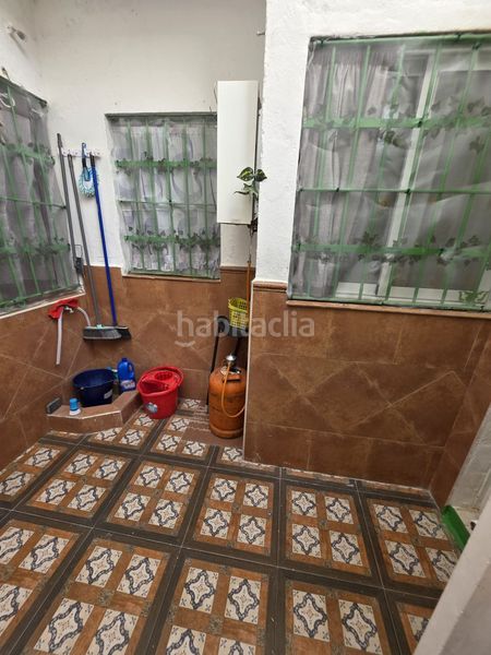 Foto a5f6bd4c-76ef-4a74-a698-b440ea0e7604. Pis a Lora del Río
