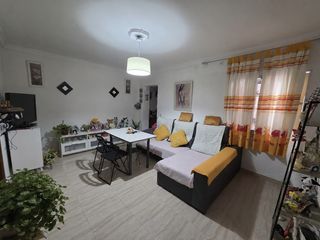 Appartamento  Betis. Piso en venta en lora del río, 2 dormitorios.
