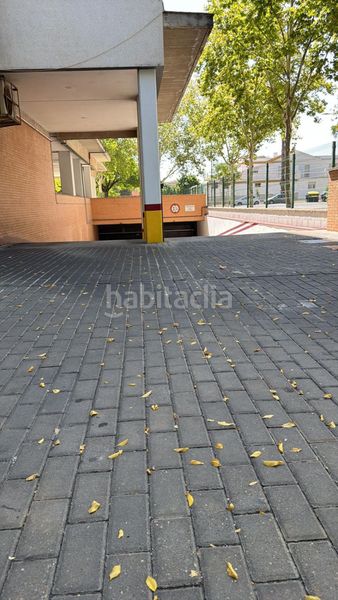 Foto 5df1634d-32f6-4ed1-bd22-879e092205da. Pis amb aparcament a Torreblanca Sevilla