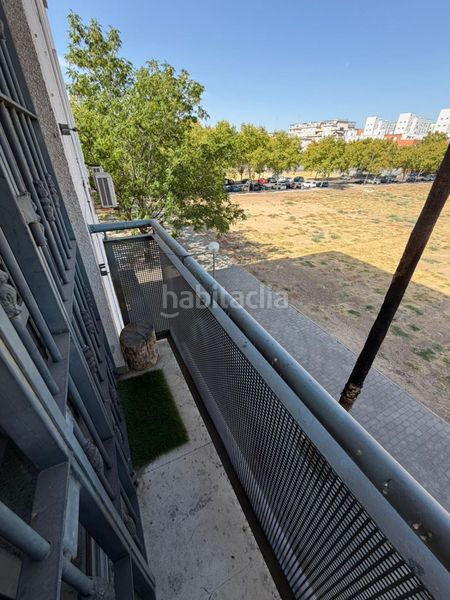 Foto bf667c63-a41d-475e-a20c-a1659856e24a. Pis amb aparcament a Torreblanca Sevilla