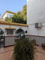Pis a Virgen de la Esperanza